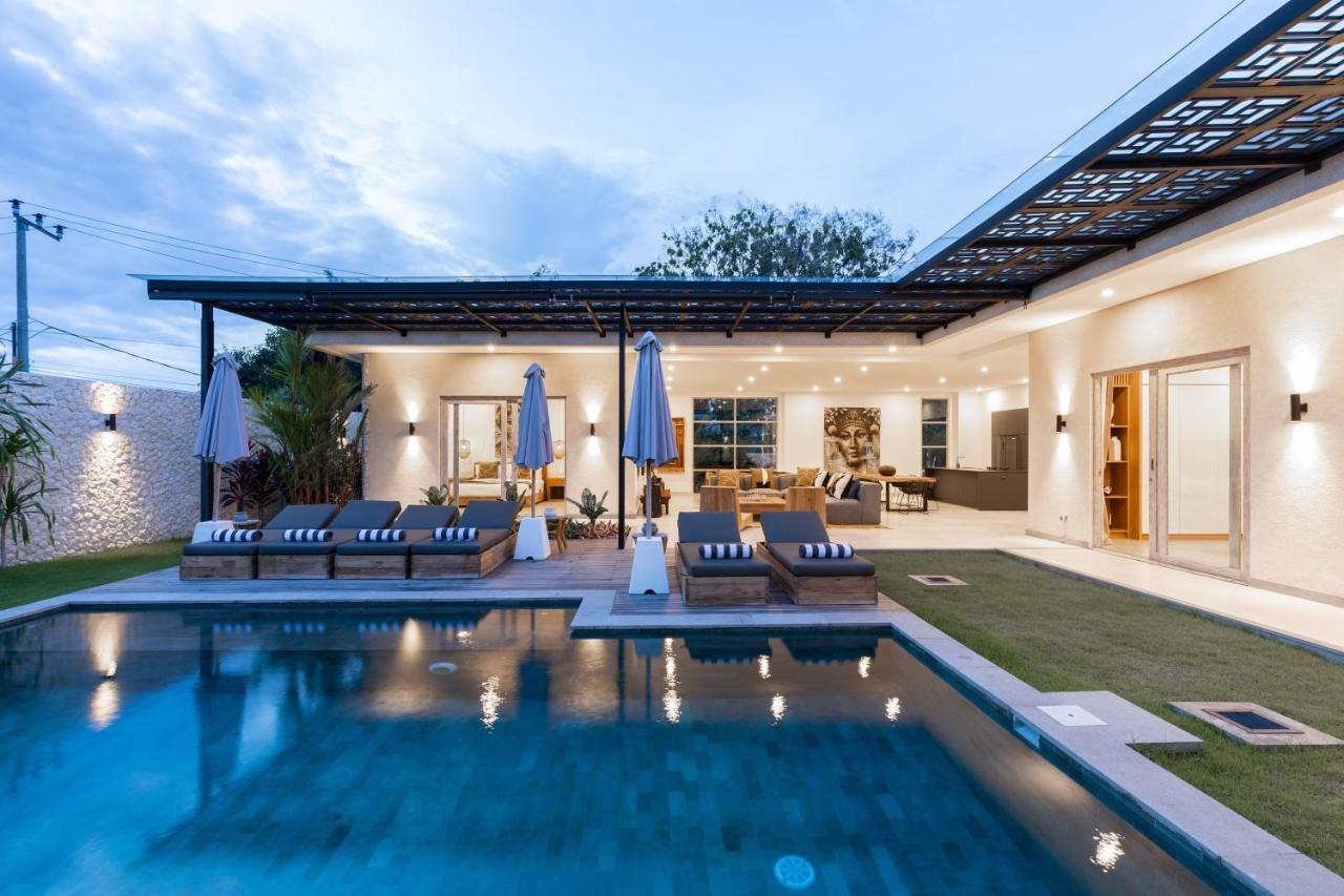 Costa Azzurra Villas By Balisuperhost 짐바란 외부 사진